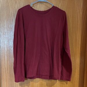 Natural Reflections, Size M, Burgundy Long Sleeve Shirt